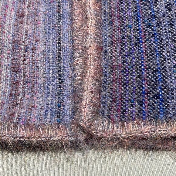 One of a Kind vintage Hand Knit Wool mixture cardigan, sweater Size M - Picture 5 of 10